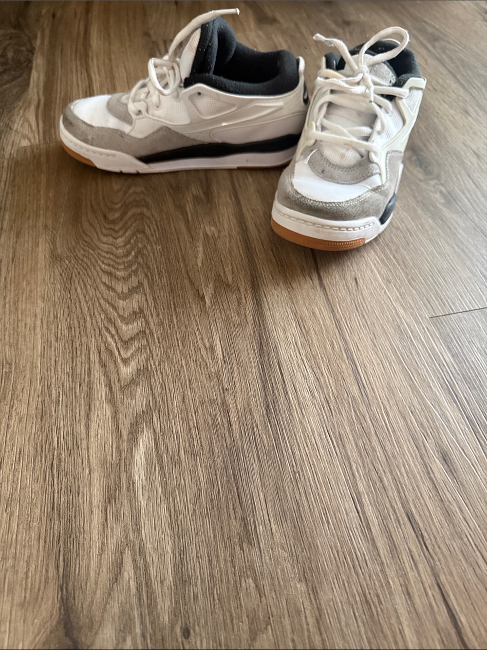 Jordan Low-Top Sneakers in White, Gray and Gum